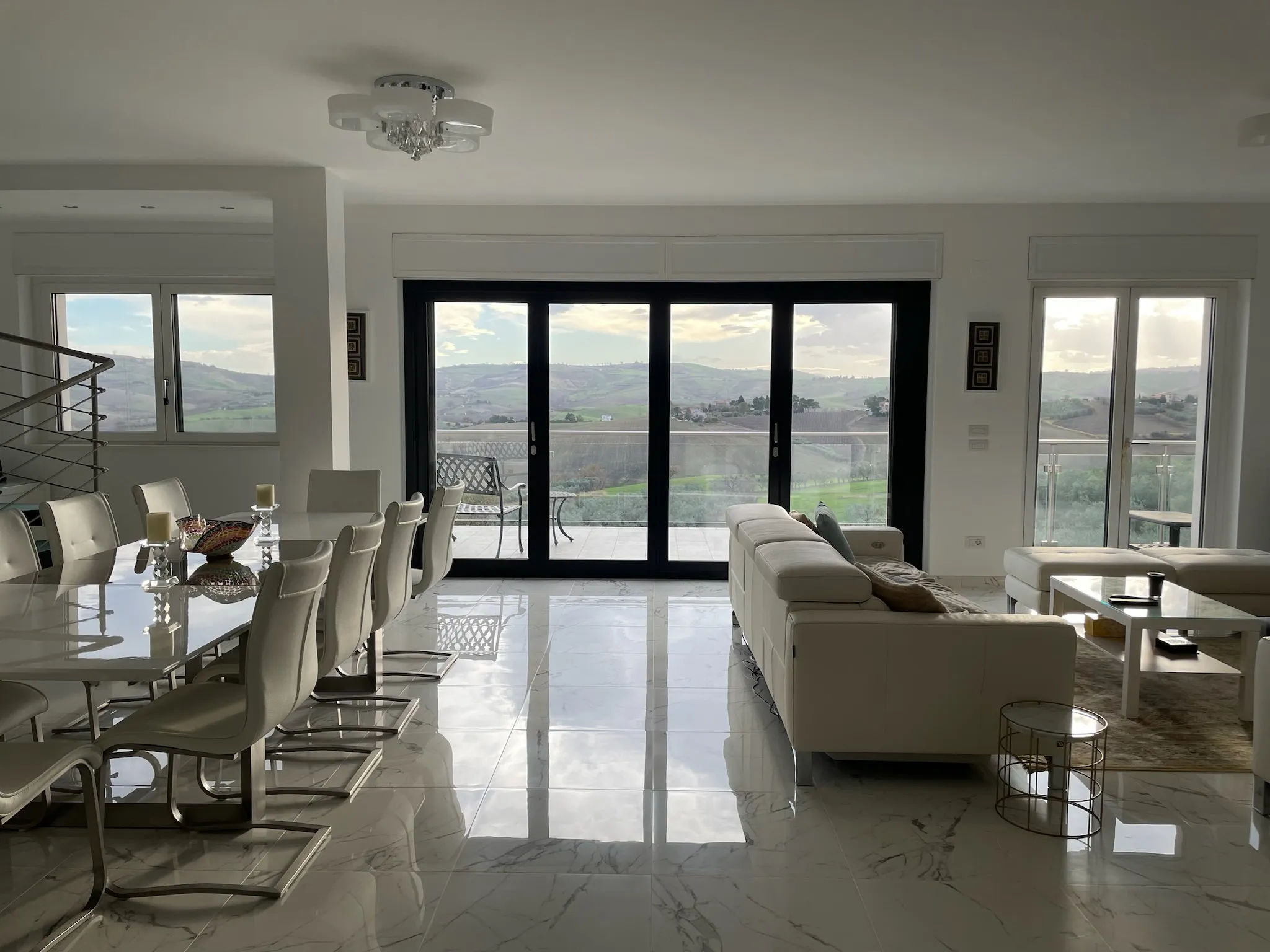 Luxury 6 Bed Villa For sale in MONTENERO DI BISACCIA Molise Abruzzo Italy