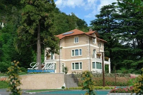Excellent 2 Bedroom Apartment For Sale in Piovene Rocchette Vicenza Italy