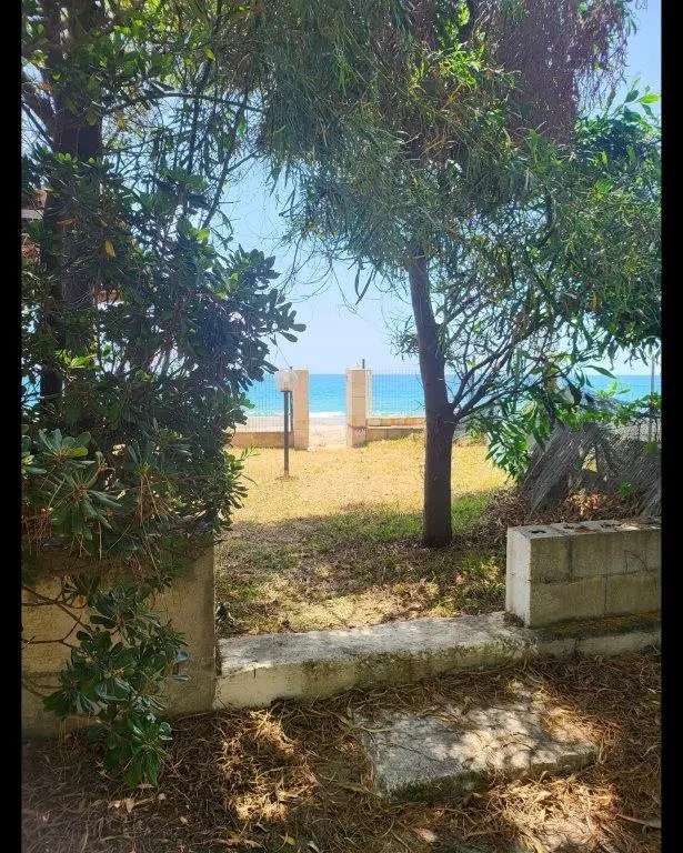 Luxury 5 bed Sea Front Villa for sale in SIMERI CRICHI Calabria Italy