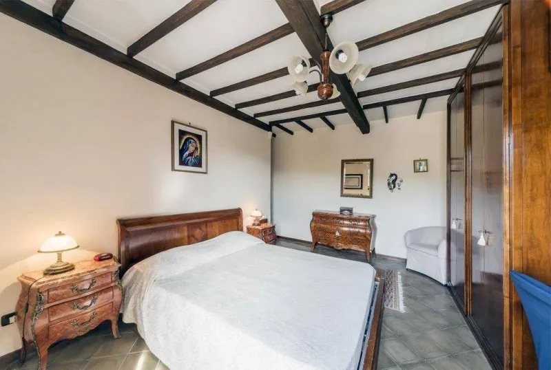 Stunning 2 Bedroom Apartment for Sale in Panicale Perugia Umbria Italy