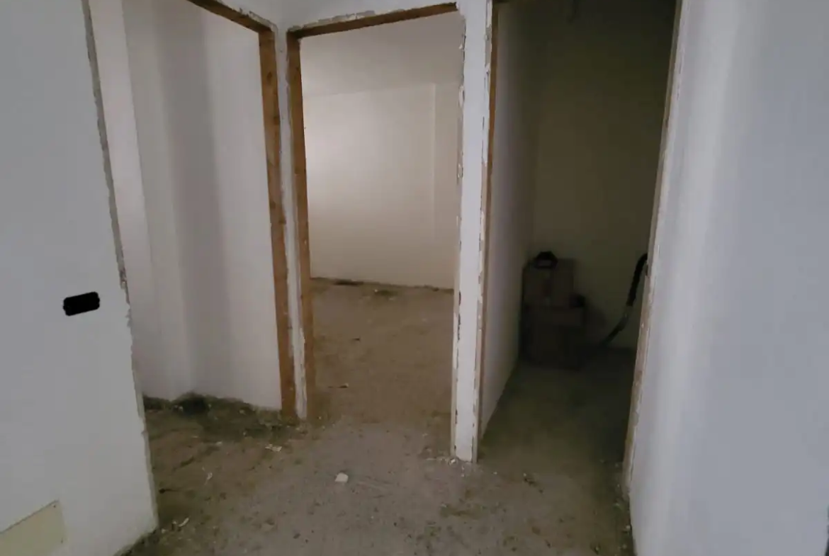 3 Bed Apartment For Renovation Sale In Montescaglioso Italy