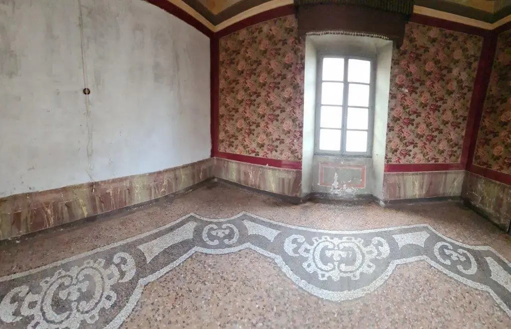 Commercial Building For Sale In Cassine Piedmont Italy