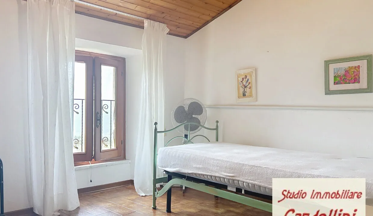 Excellent 4 Bed House for Sale In Fivizzano Tuscany Italy