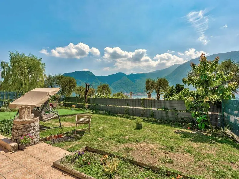 Luxury 5 Bed House for Sale In Lake Como Italy