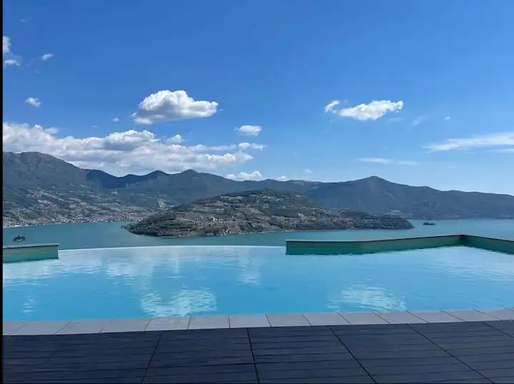 Luxury Duplex 2 Bed Apartment for Sale In Spiglia Italy