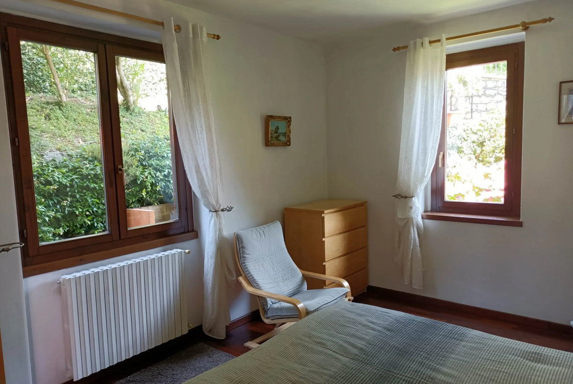 Luxury 2 bed Apartment for Sale in Menaggio Como Lombardy Italy