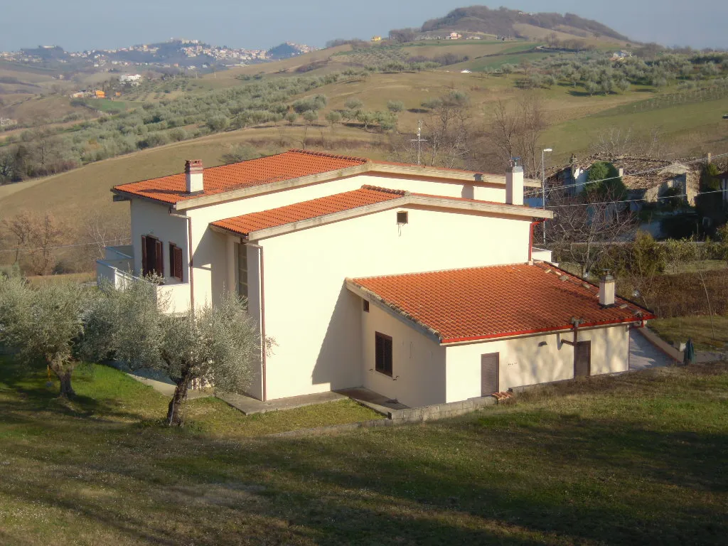 Superb 4 Bed Villa For Sale In Pescara Abruzzo Italy