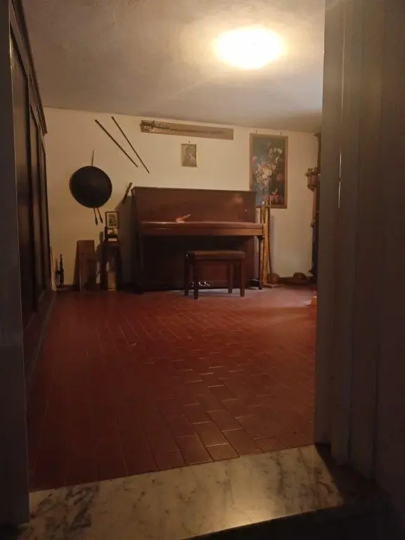 Excellent 4 Bed Villa For Sale in Palestrina Lazio Italy