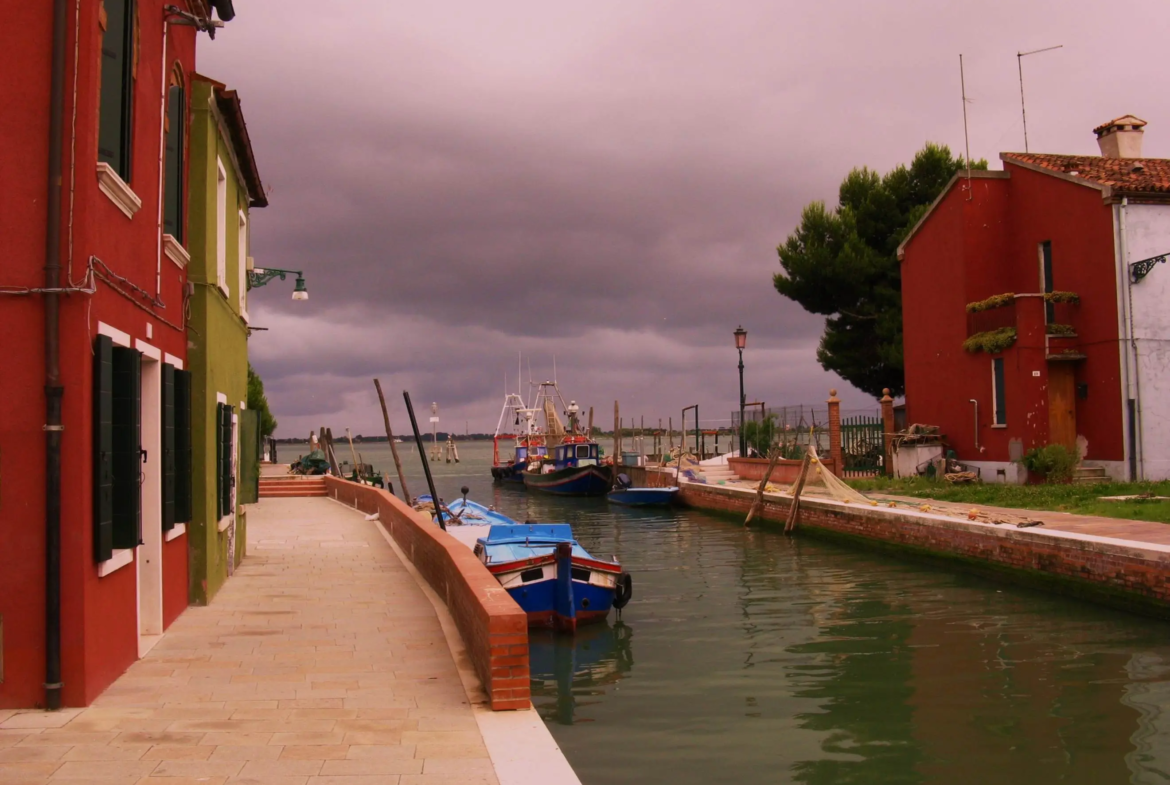 Excellent 2 Bed House for Sale In Burano Venezia Italy