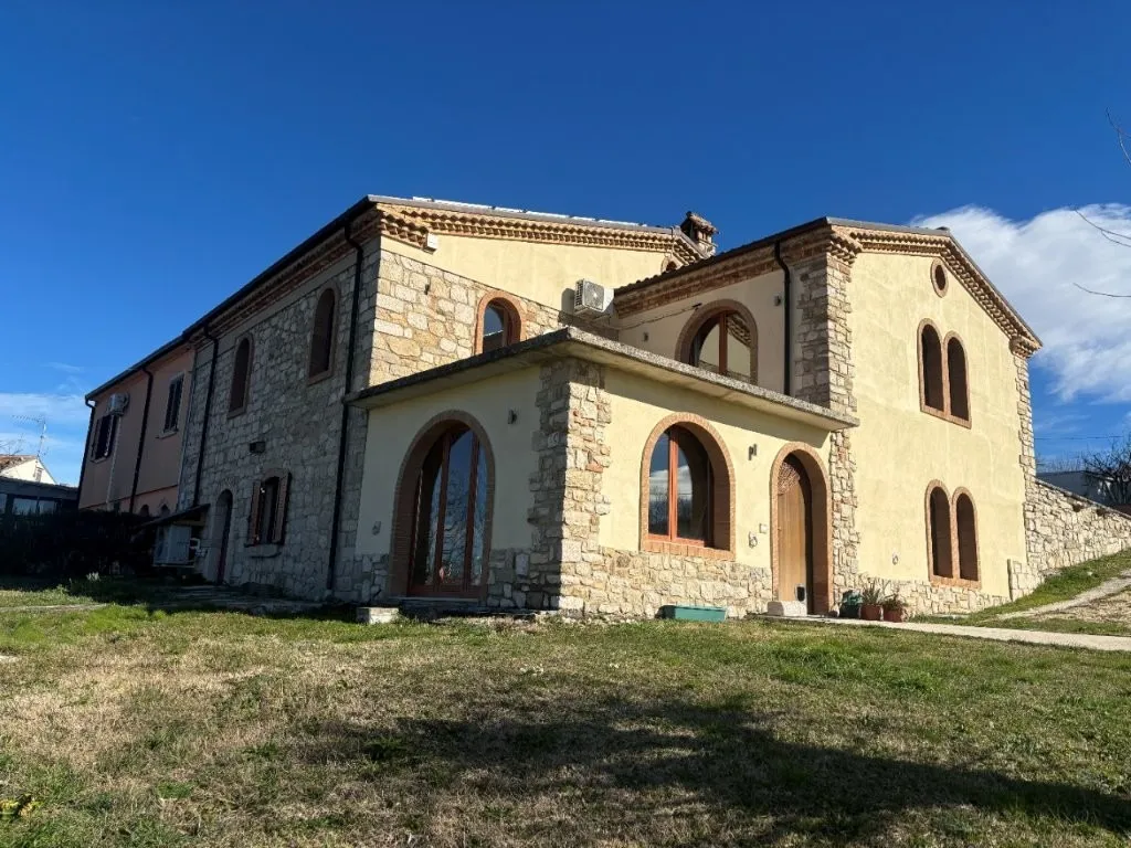 Stunning Country Villa & Separate House for Sale In Busso Italy