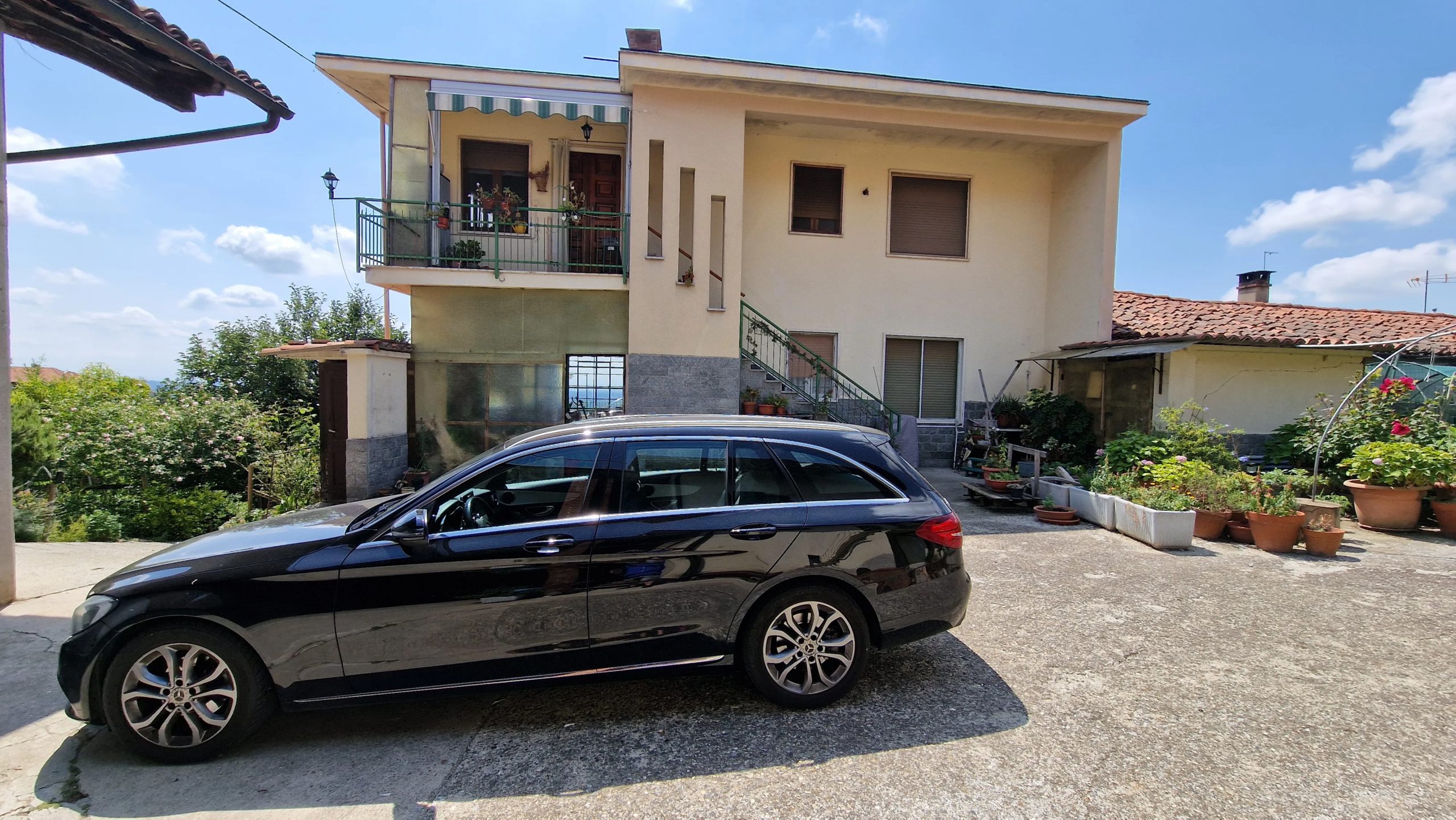 Estate of Properties for Sale In Pino D’Asti Piedmont Italy