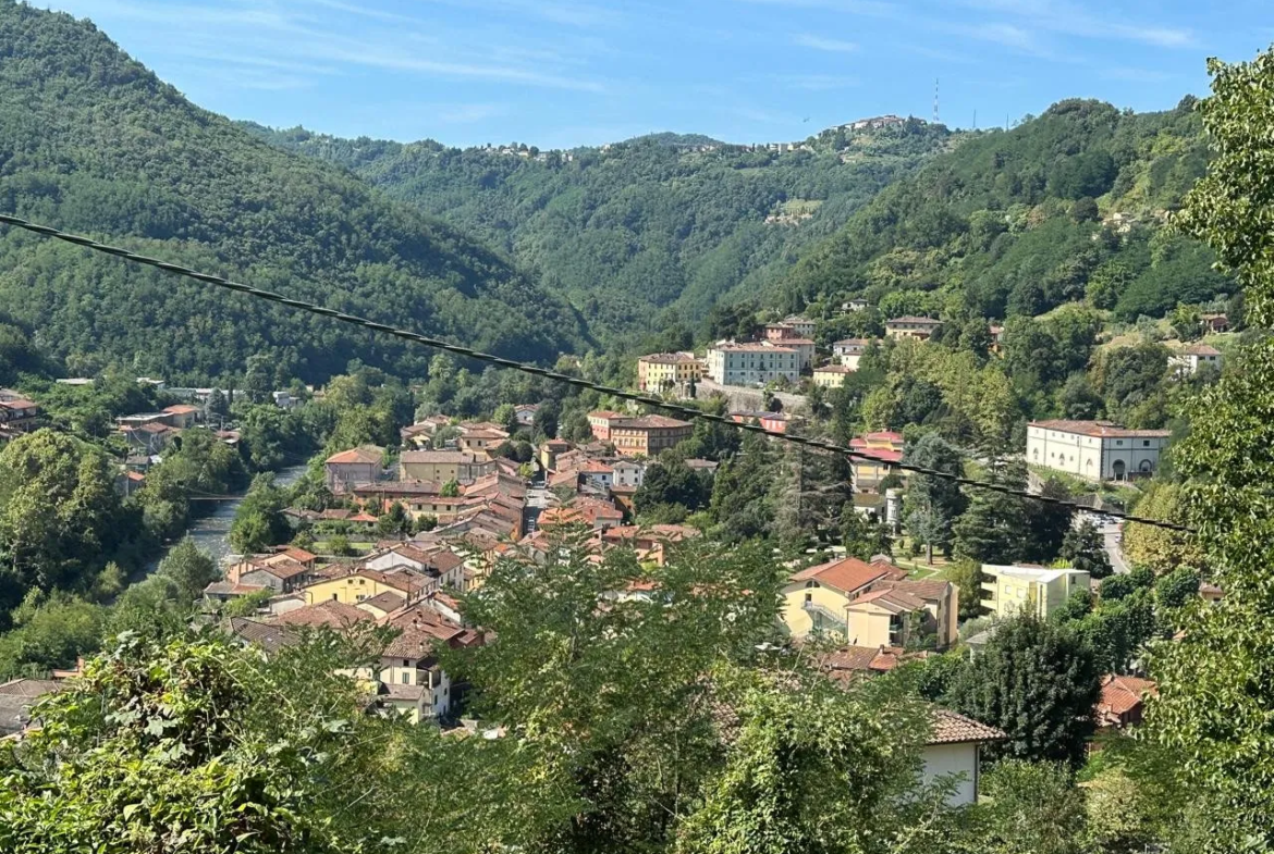 Luxury 8 Bedroom Casa Webb for Sale In Bagni di Lucca Italy