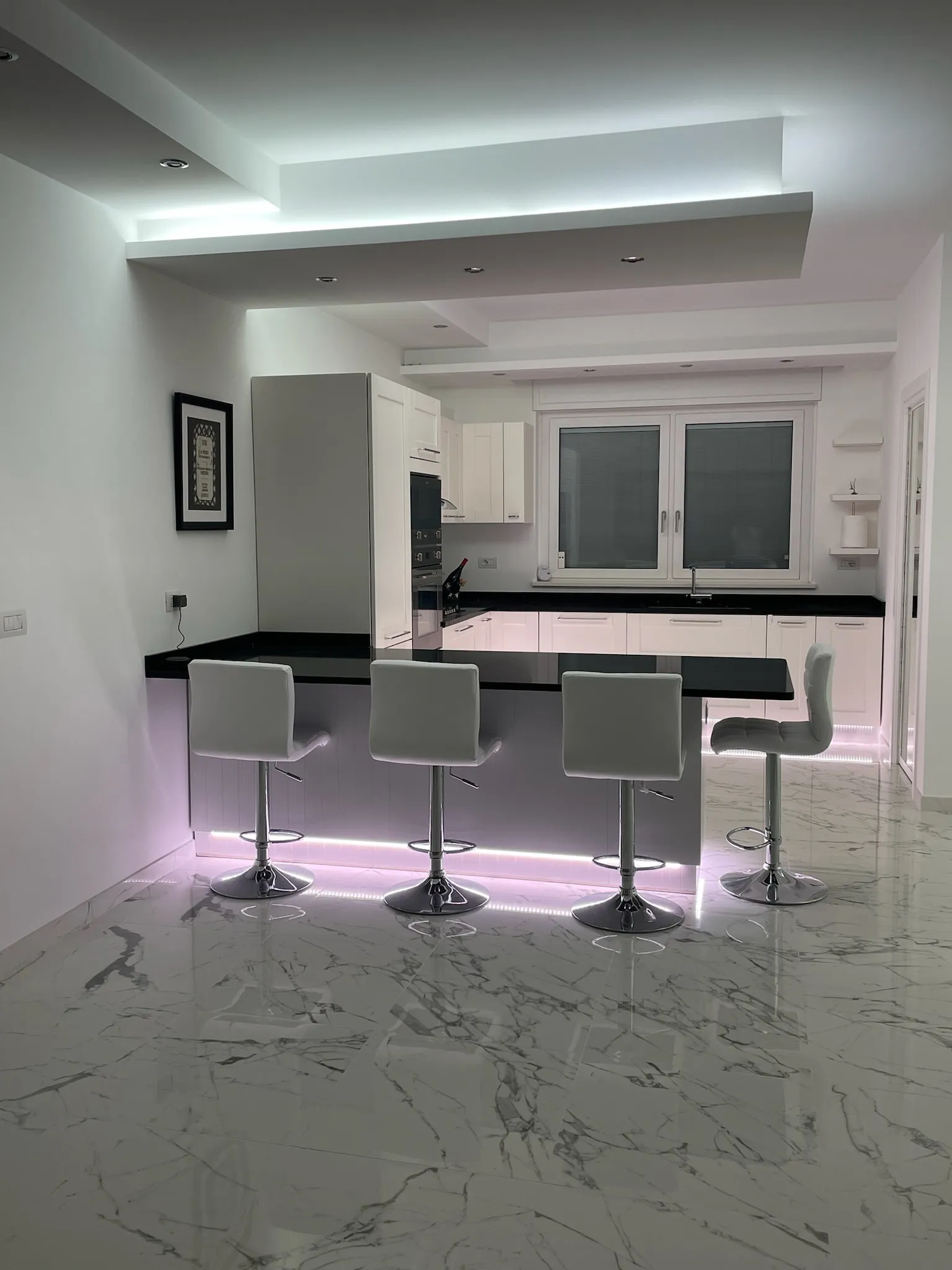 Luxury 6 Bed Villa For sale in MONTENERO DI BISACCIA Molise Abruzzo Italy