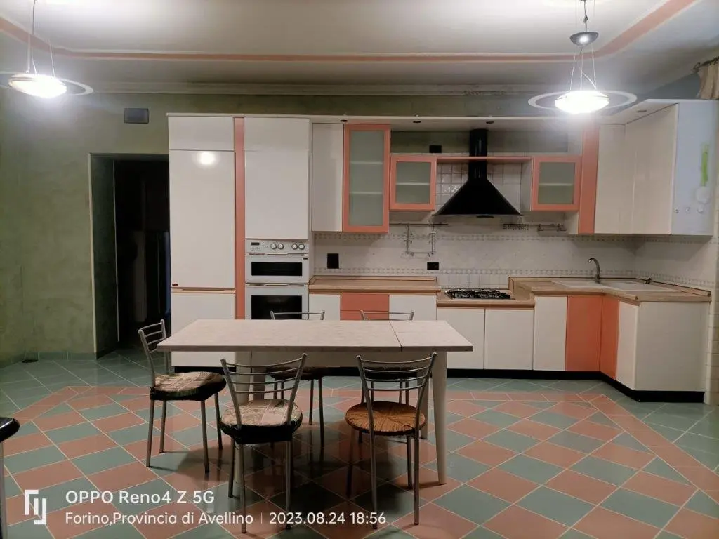Excellent 8 Bed House For Sale in Forino Campania Italy.