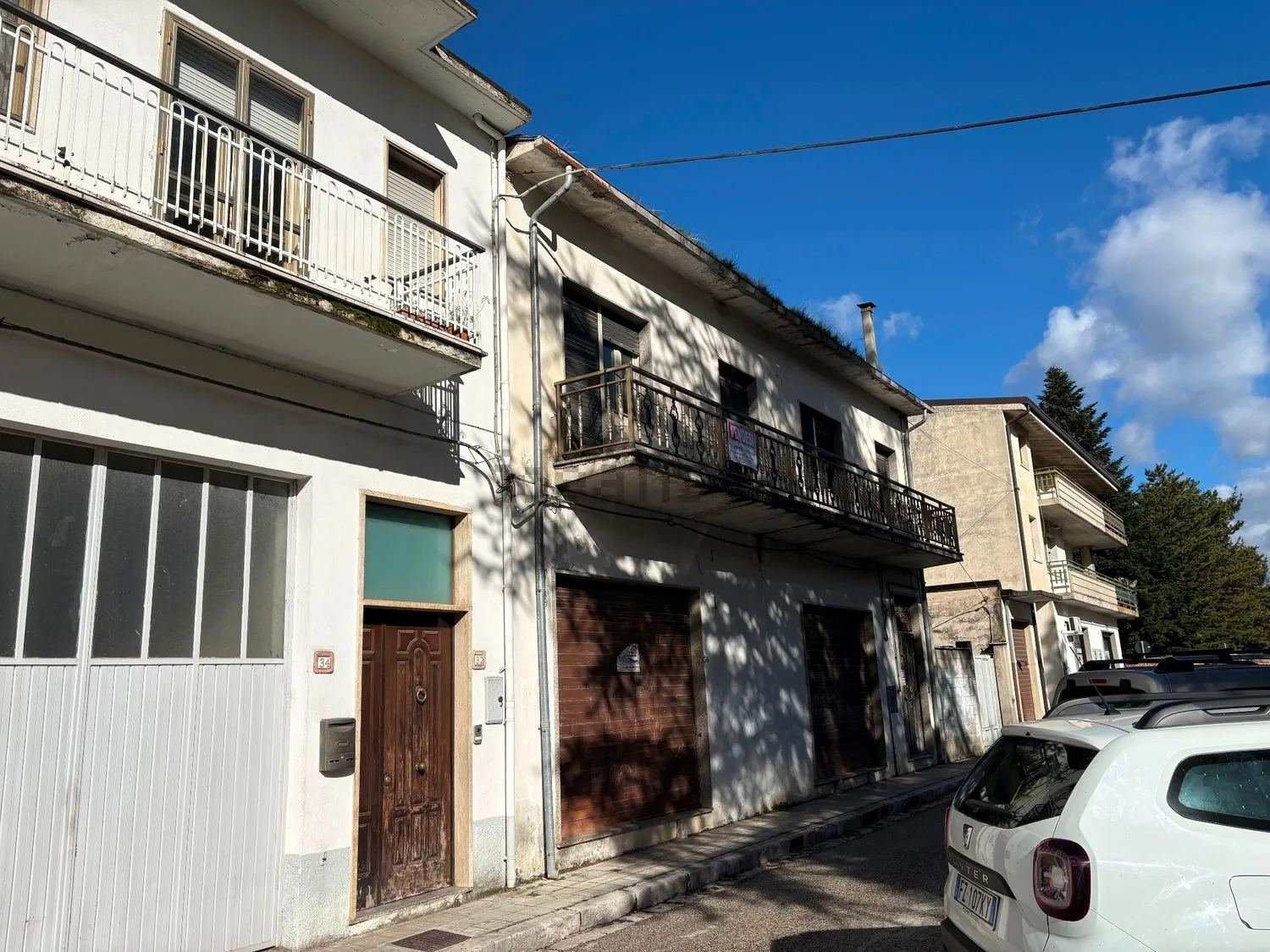 Estate of 5 Separate Properties for Sale In Bojano Molise Italy