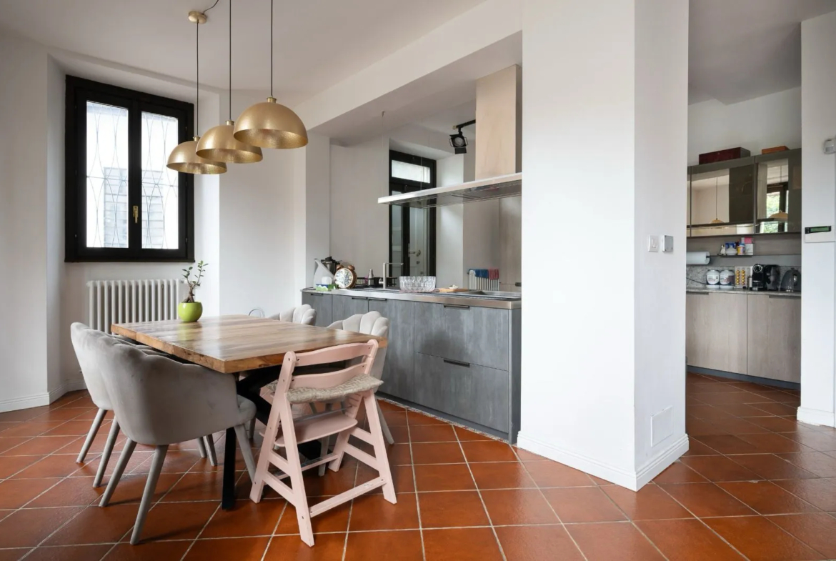 Excellent 4 Bed House for Sale In Fino Mornasco Lake Como Italy
