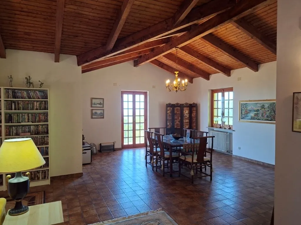 Excellent 4 Bed Villa for Sale In Corio Turin Italy