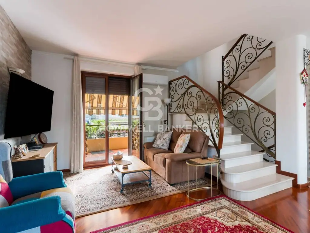 Excellent 3 Bed Terraced House for Sale In MOLA DI BARI Puglia Italy