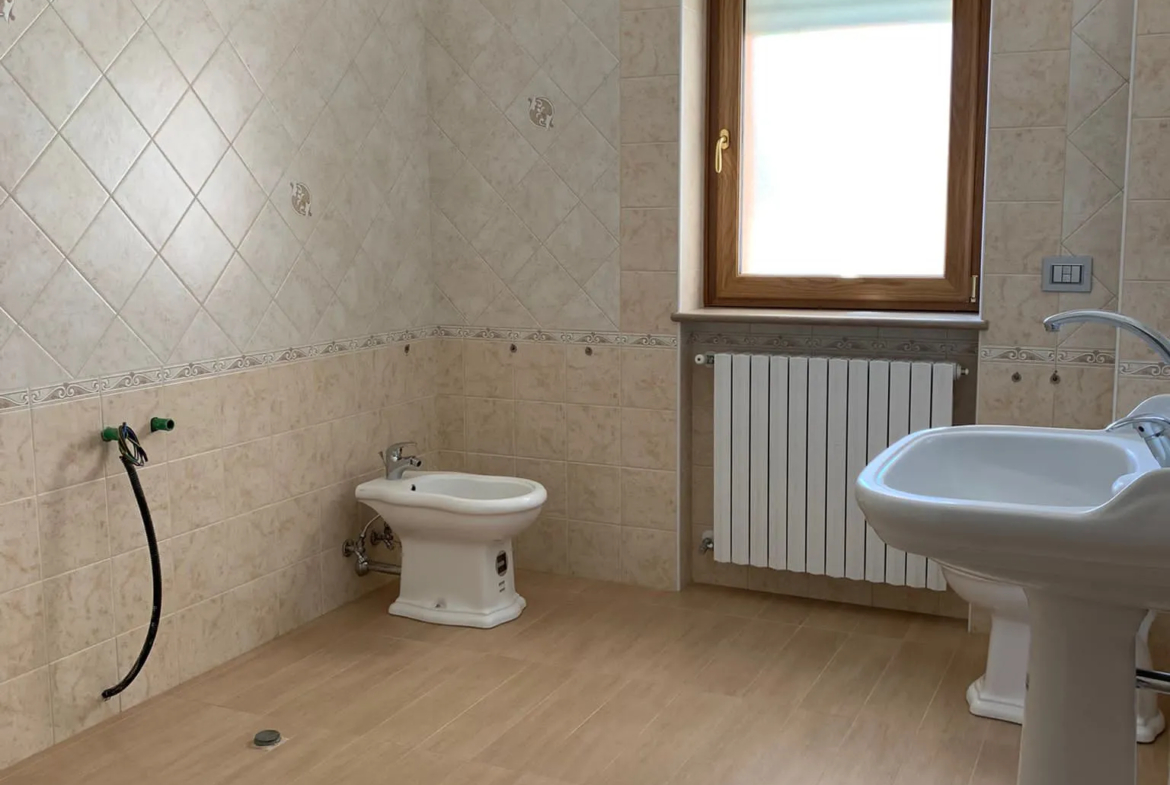 Excellent 3 Bed House For Sale in Orsara Di Puglia Italy