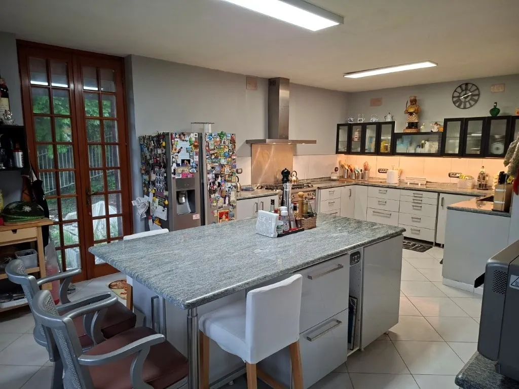 Excellent 4 Bed Villa for Sale In Corio Turin Italy