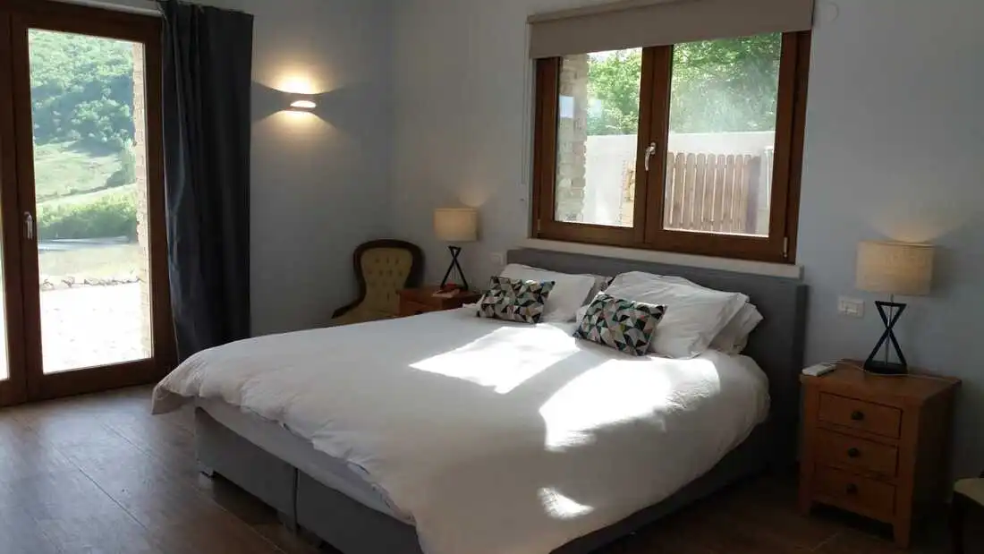 Luxury 5 Bed Villa For Sale in Torricella Peligna Chieti Abruzzo Italy