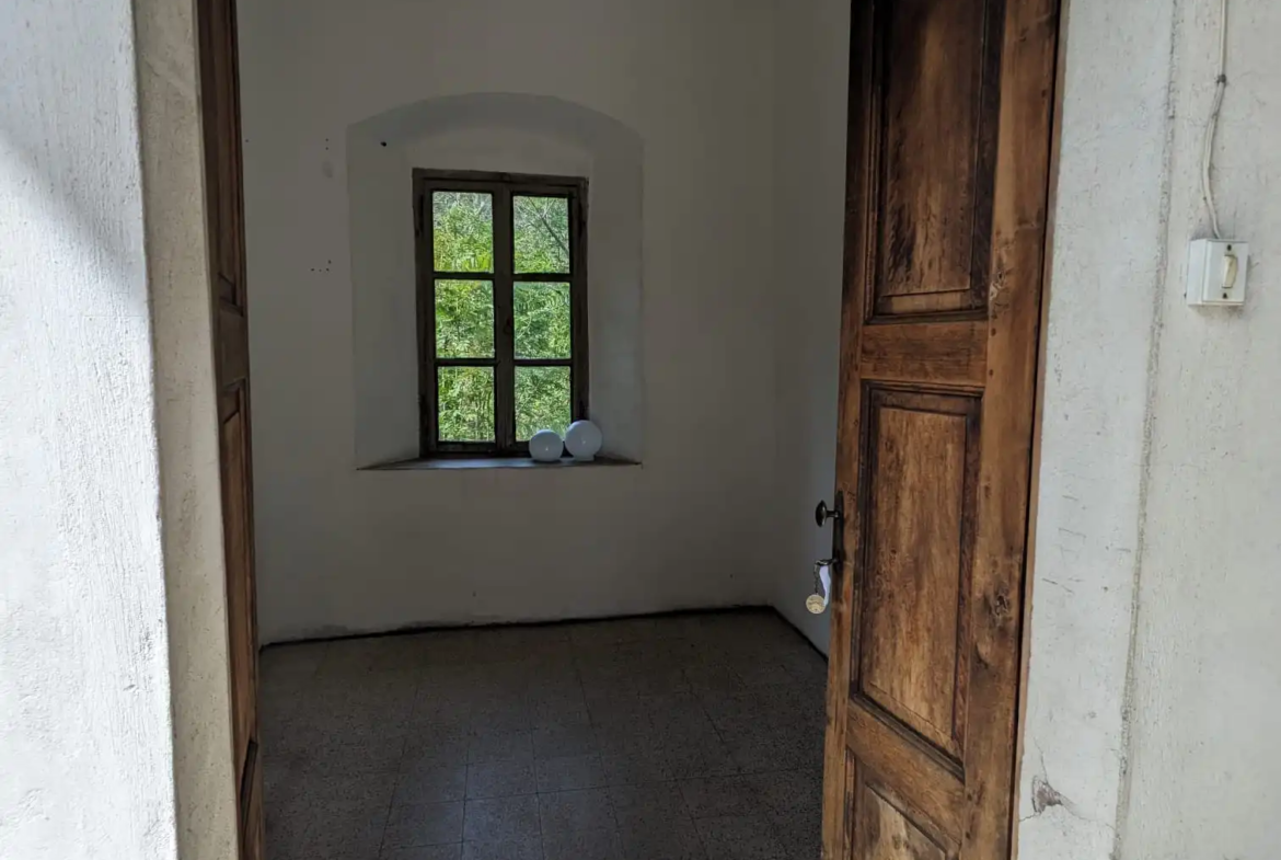 Excellent 4 Bed House for Sale In Valduggia Vercelli Italy