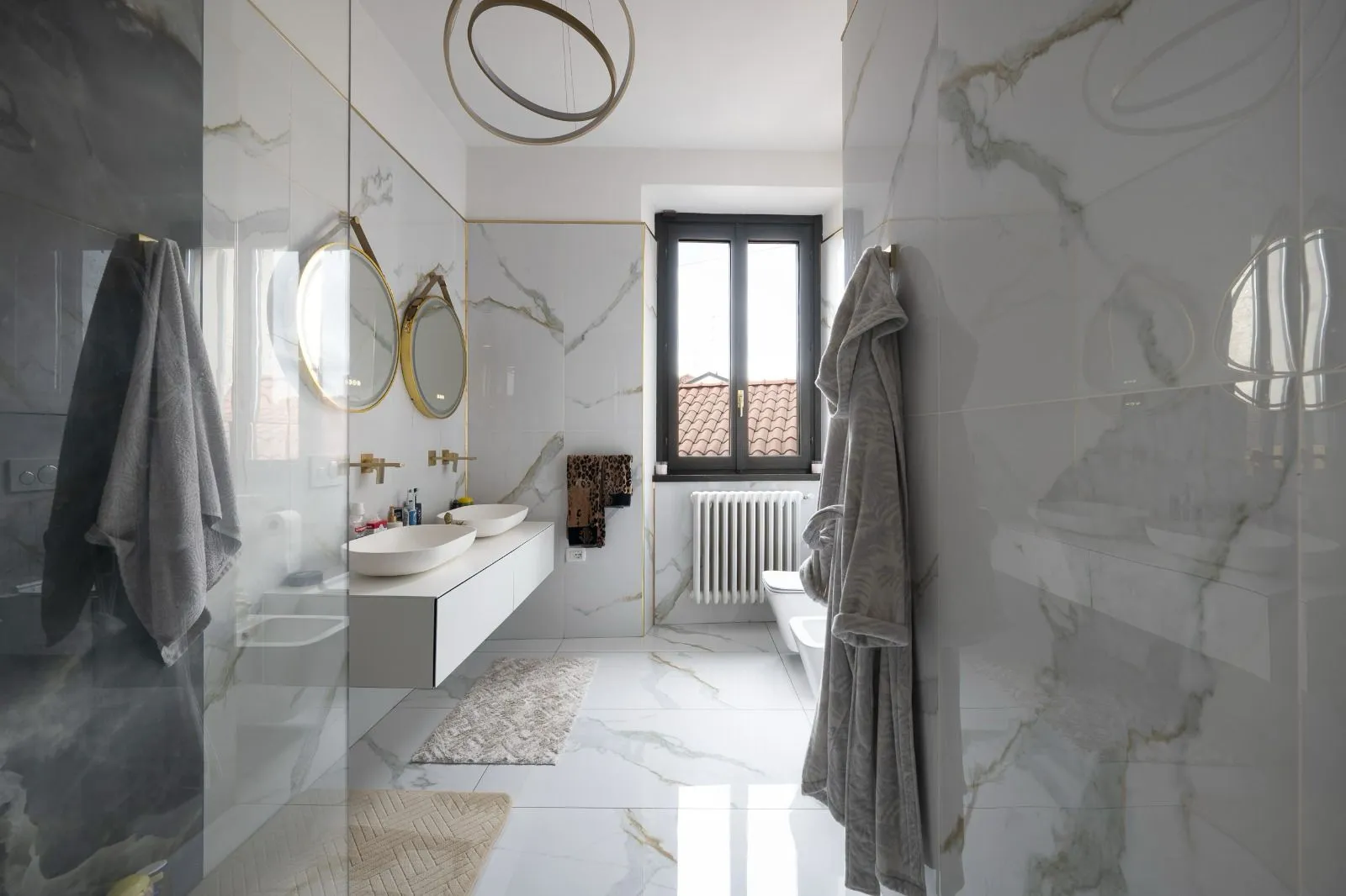 Excellent 4 Bed House for Sale In Fino Mornasco Lake Como Italy