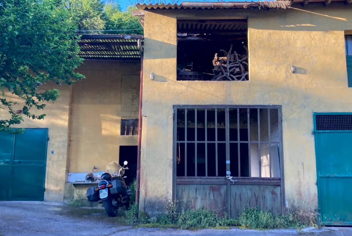 4 Bed House For Renovation for Sale In Capannori Lucca Italy