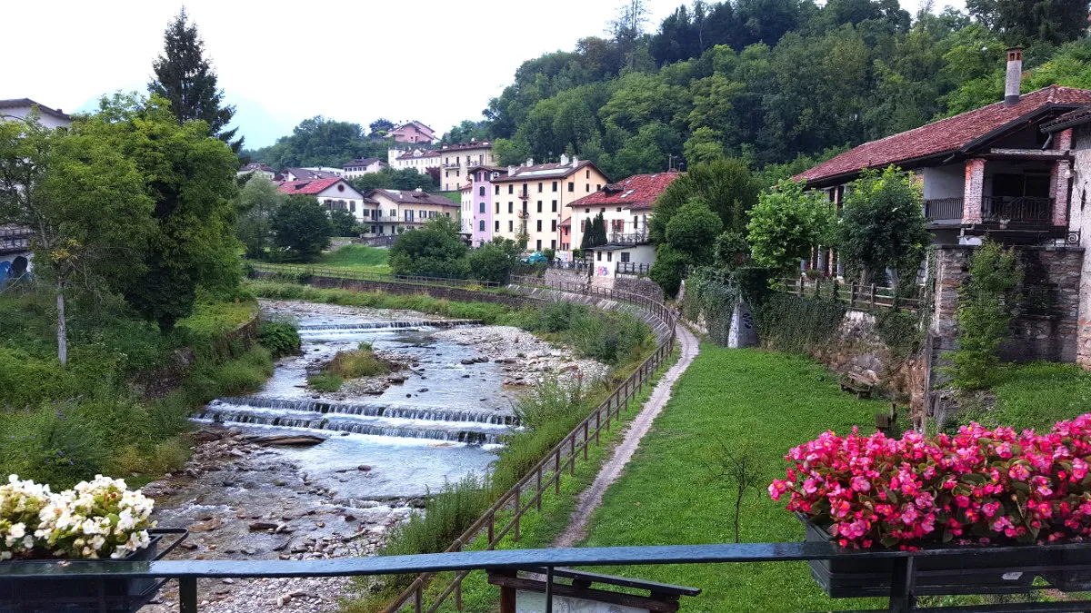 Excellent 2 Bedroom Apartment For Sale in Piovene Rocchette Vicenza Italy