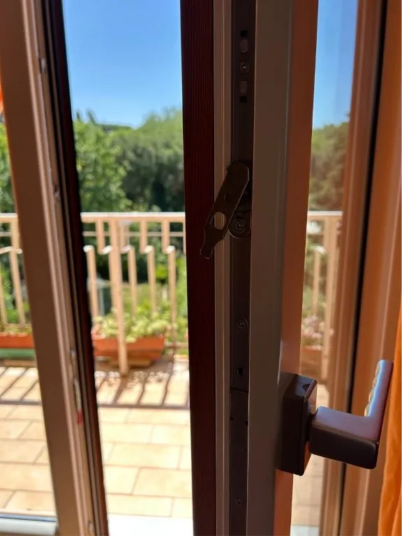 Excellent 2 Bed Penthouse Apartment for Sale In Ariccia Rome Italy