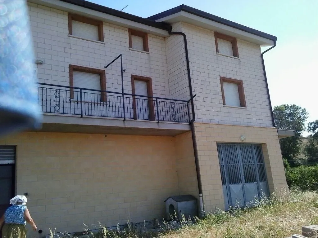 Excellent 3 Bed House For Sale in Orsara Di Puglia Italy