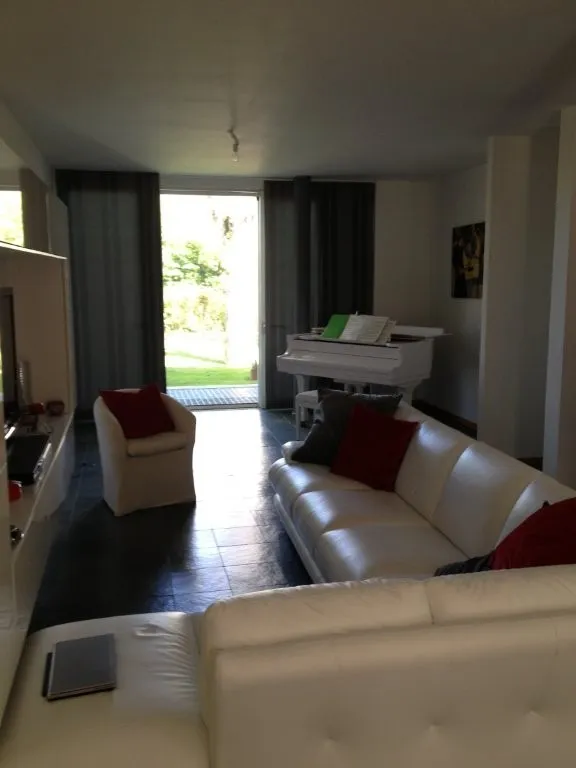 Luxury 4 Bed Semi Detached Villa for Sale In Crevalcore Bologna Italy