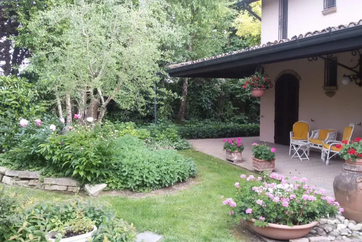 Luxury 8 Bed Estate for Sale In Forli Italy