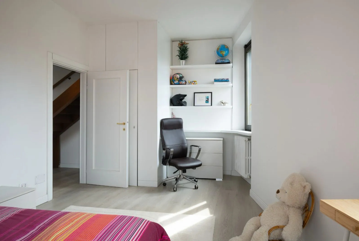 Excellent 4 Bed House for Sale In Fino Mornasco Lake Como Italy
