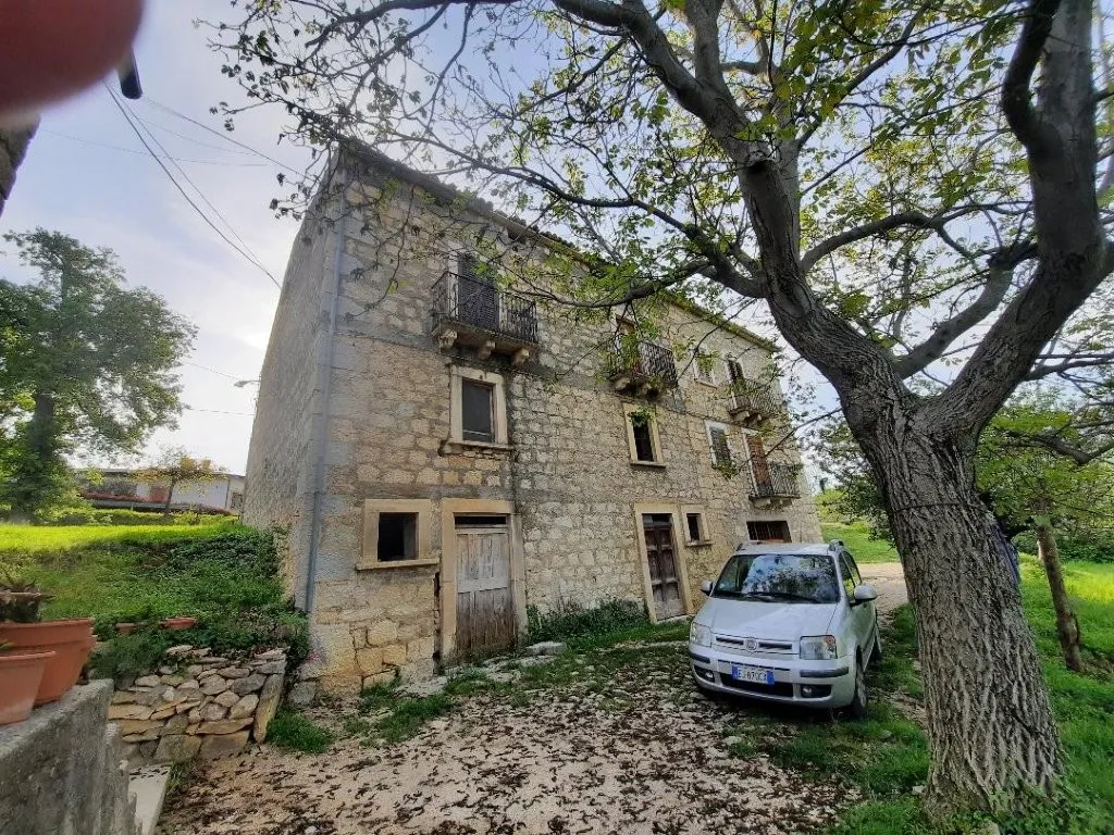 House With 2 Apartments for Sale In Caramanico Terme Abruzzo Italy
