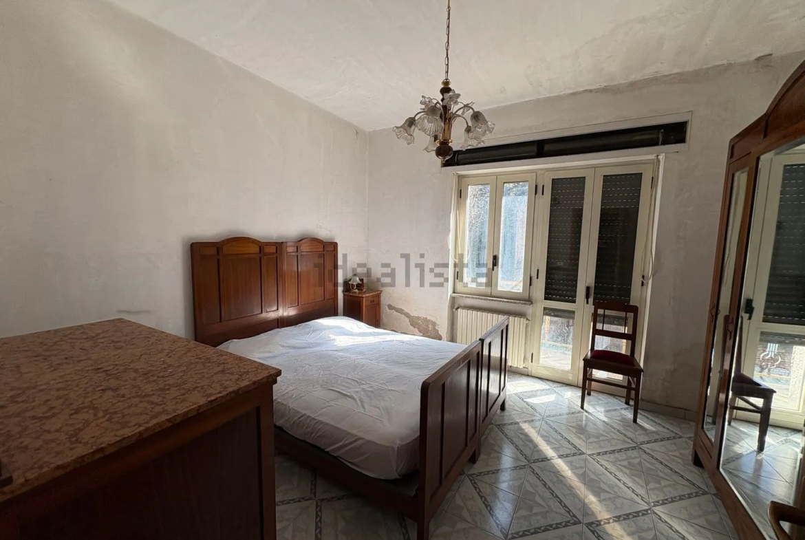 Estate of 5 Separate Properties for Sale In Bojano Molise Italy
