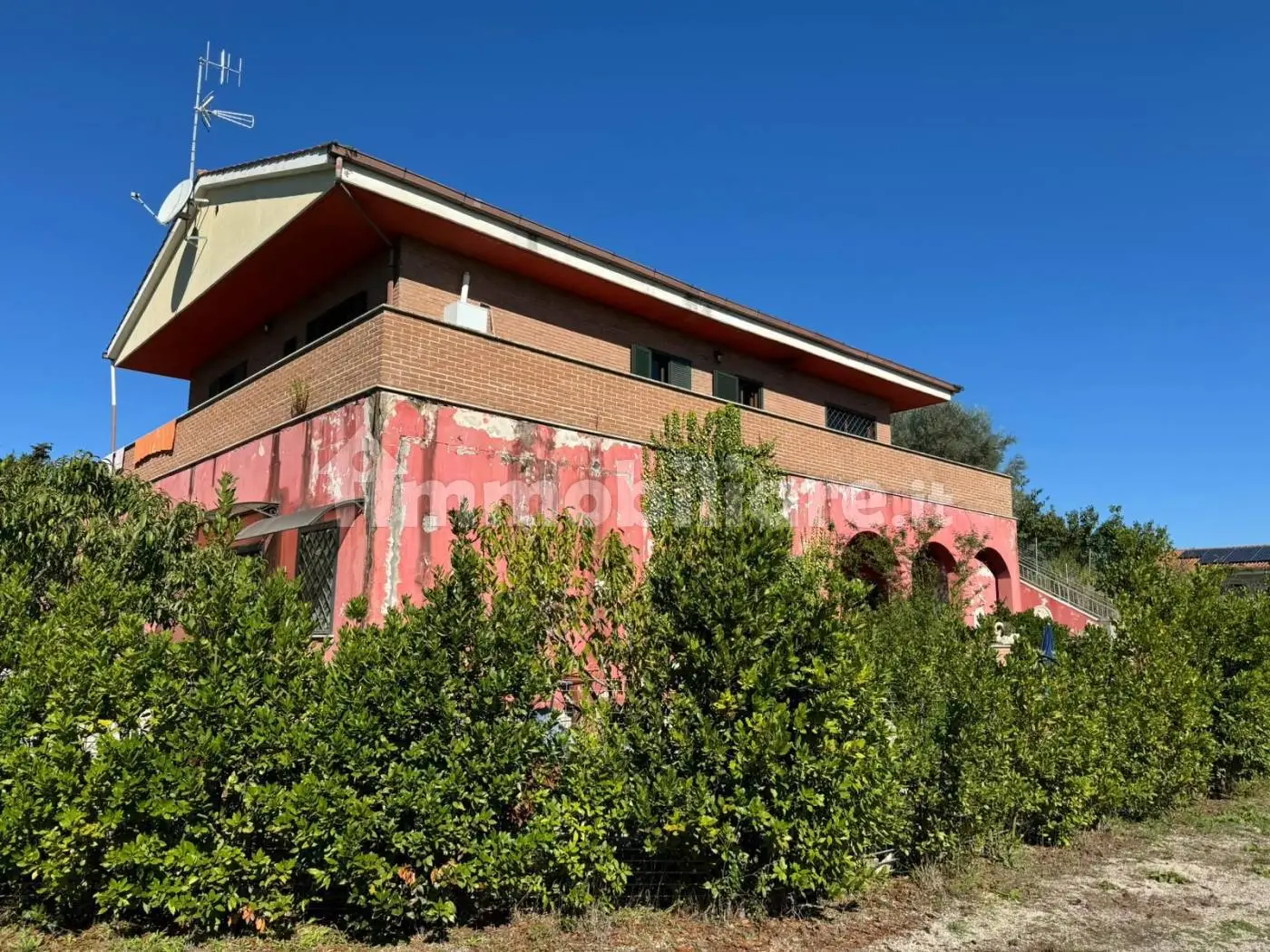 Excellent 2 Bed Villa for Sale In Aprilia Lazio Italy