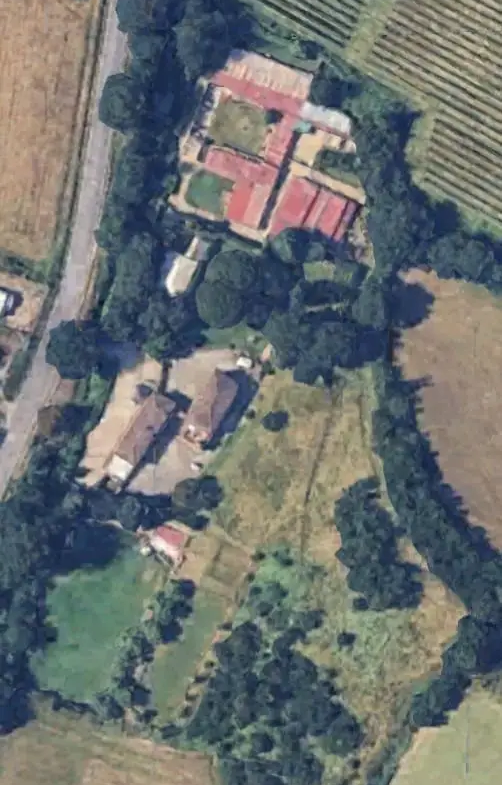 Luxury Estate & Canine Business for Sale In Terranuova Bracciolini Tuscany Italy