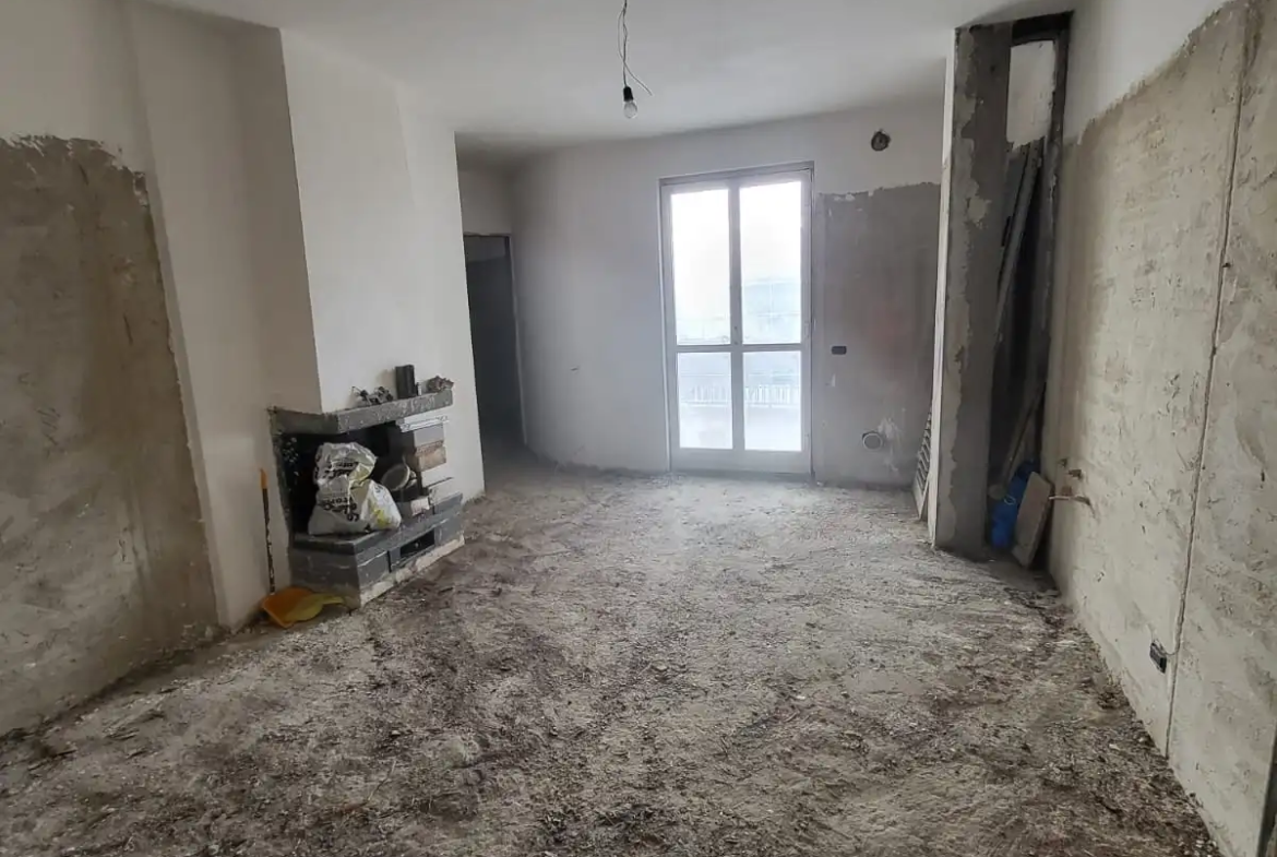 3 Bed Apartment For Renovation Sale In Montescaglioso Italy