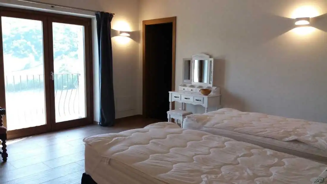 Luxury 5 Bed Villa For Sale in Torricella Peligna Chieti Abruzzo Italy