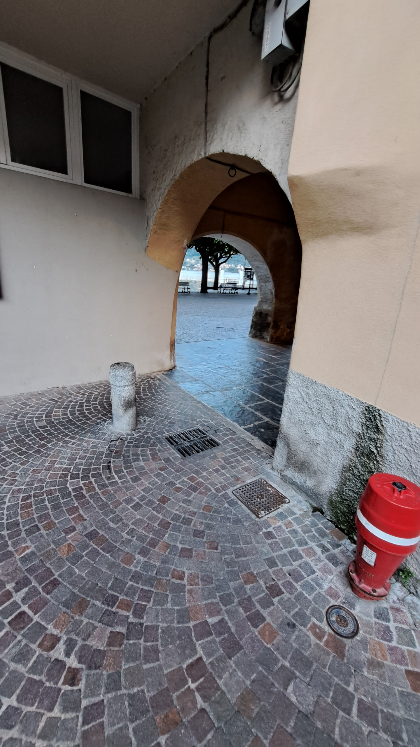 Stunning 2 Bed Apartment for Sale In Mandello del Lario Lake Como Lecco Italy