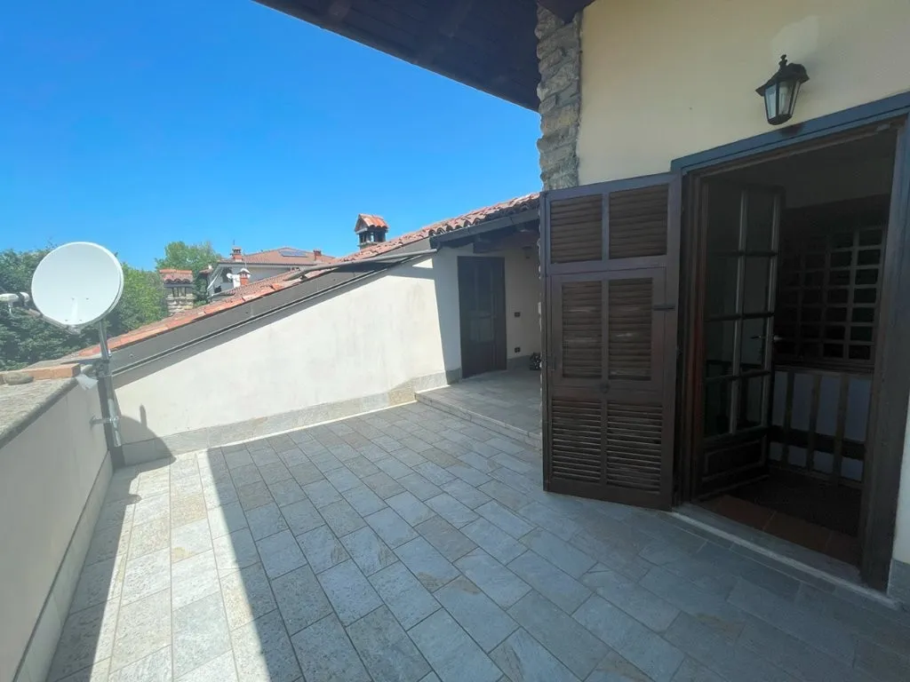 Excellent 5 Bed Stone Villa for Sale In Tagliolo Monferrato Italy