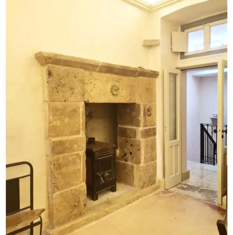 Stunning 3 Bed Townhouse For Sale in Poggiardo Puglia Italy