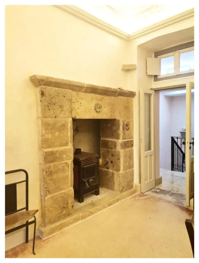 Stunning 3 Bed Townhouse For Sale in Poggiardo Puglia Italy