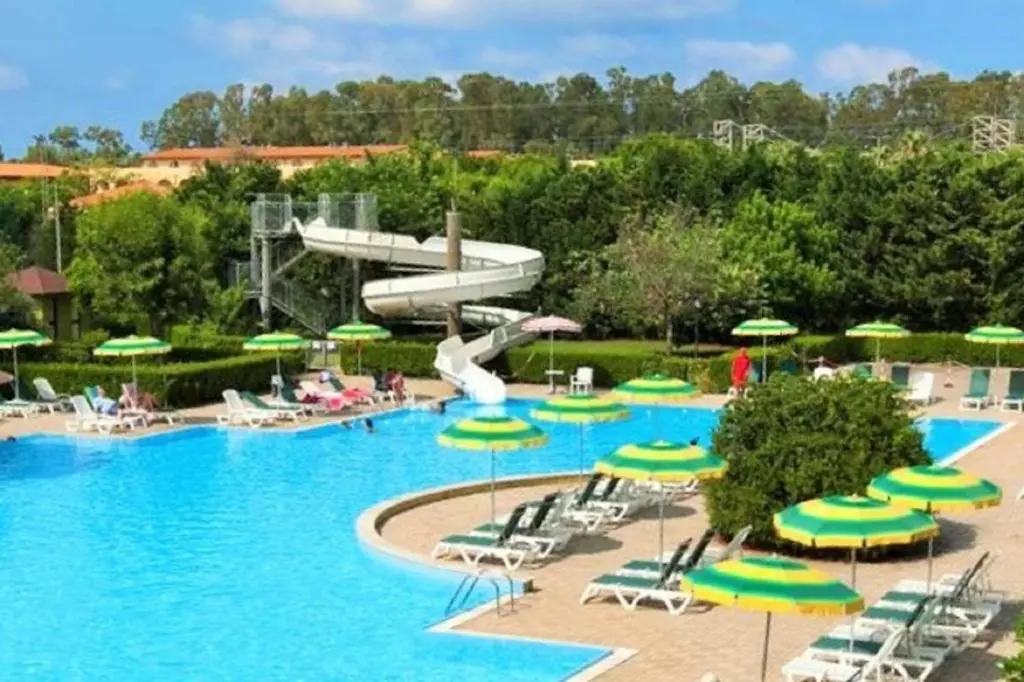 Excellent 1 Bed Apartment For Sale in Pizzo Beach Club Calabria Italy