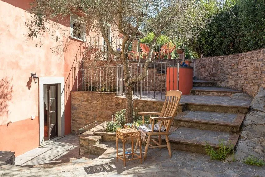 Luxury 7 Bed Villa For Sale In Fivizzano Tuscany Italy