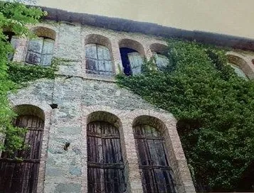 Mill For Renovation For Sale in Castelnuovo di Garfagnana Lucca Italy