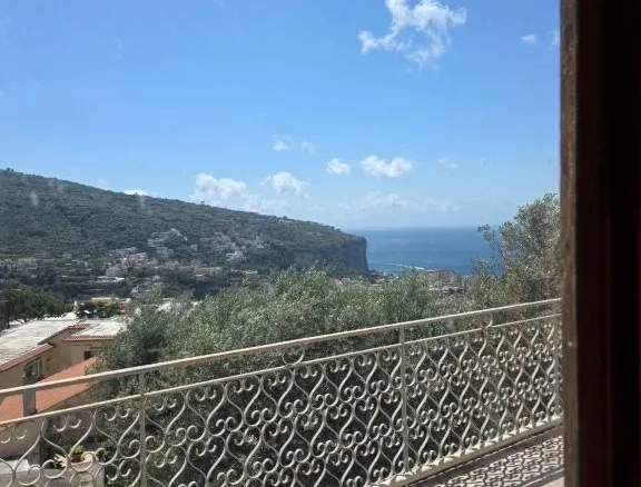 Excellent 3 Bed Apartment for Sale In Vico Equense Sorrento Peninsula Naples Italy