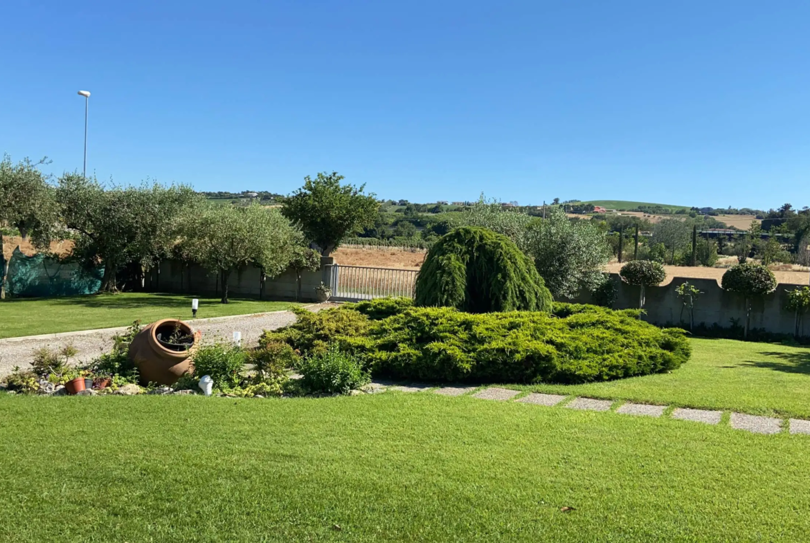 Luxury 10 Bed Villa for Sale in Fano Le Marche Italy