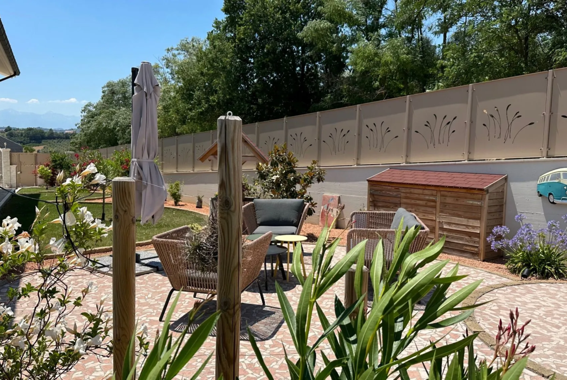 Luxury 5 Bed Villa for Sale In Tortoreto Italy
